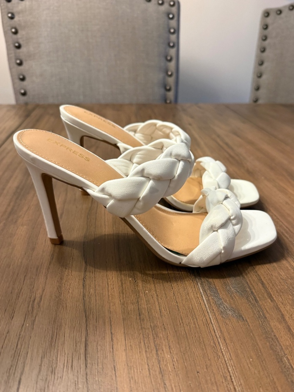 Brand New "EXPRESS" White Faux Leather Braided Heel - Women's Size 8.5